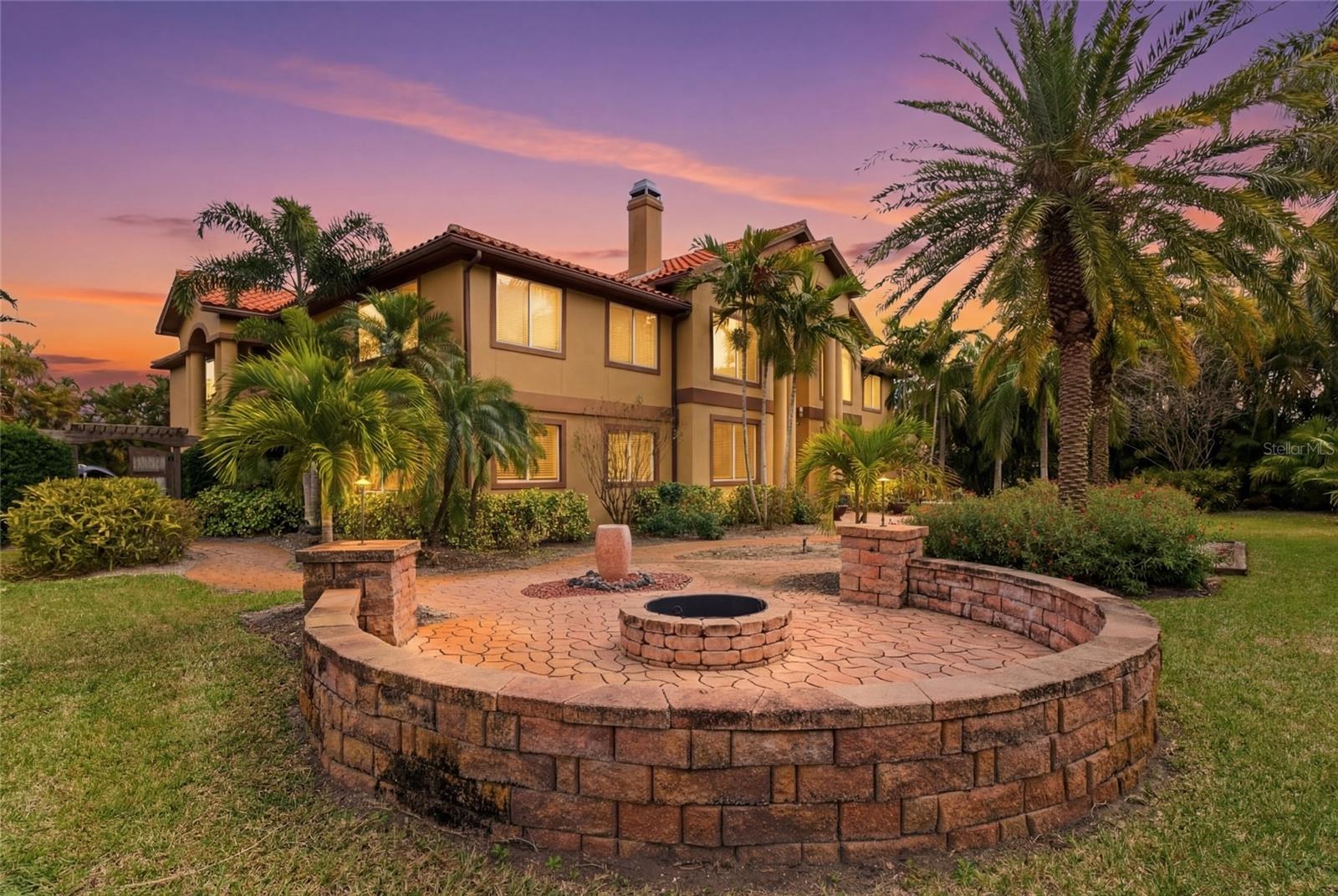 303 SUNNY LN, BELLEAIR, FL — photo 2