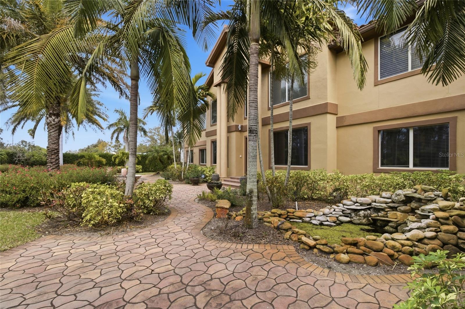 303 SUNNY LN, BELLEAIR, FL — photo 7
