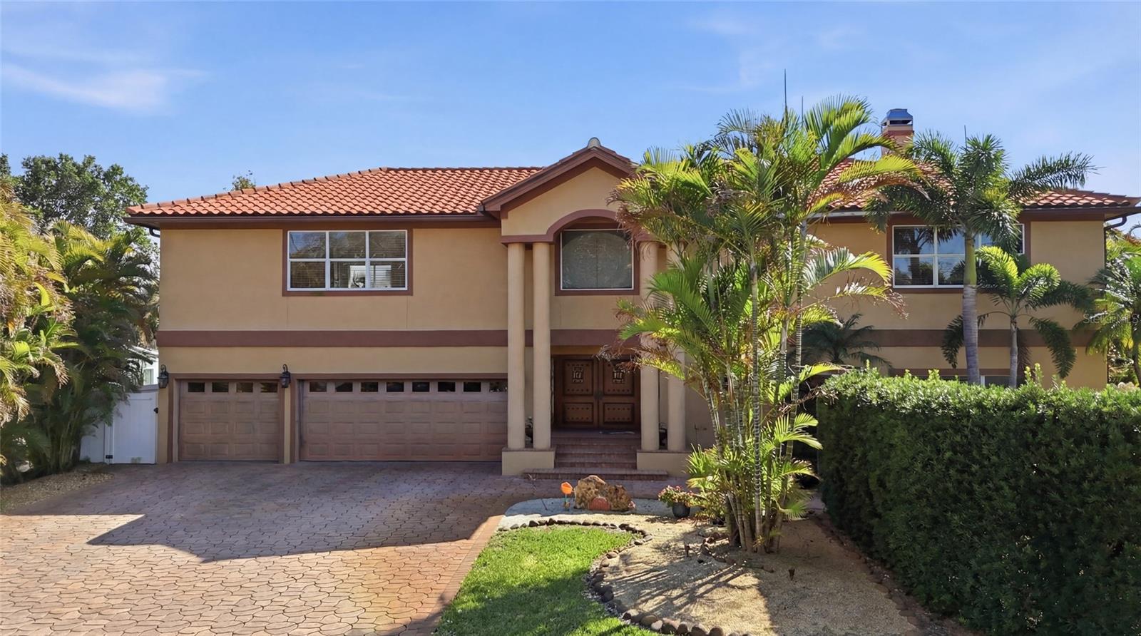 303 SUNNY LN, BELLEAIR, FL — photo 9
