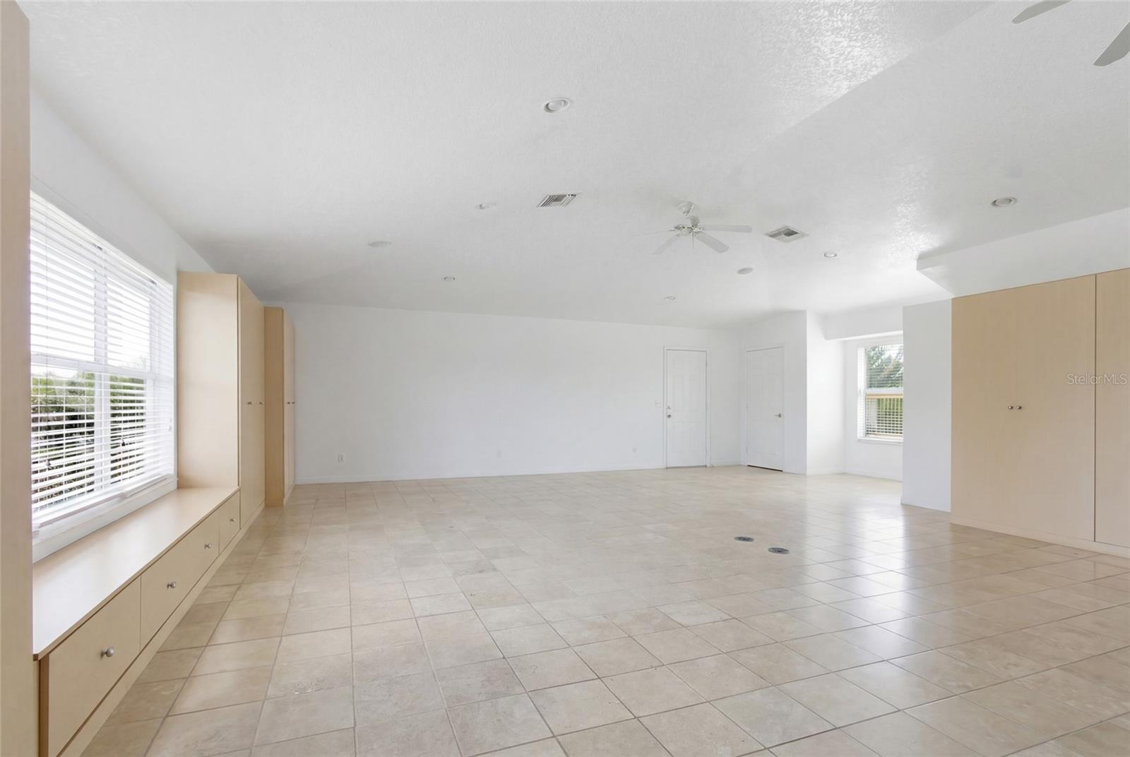 303 SUNNY LN, BELLEAIR, FL — photo 44