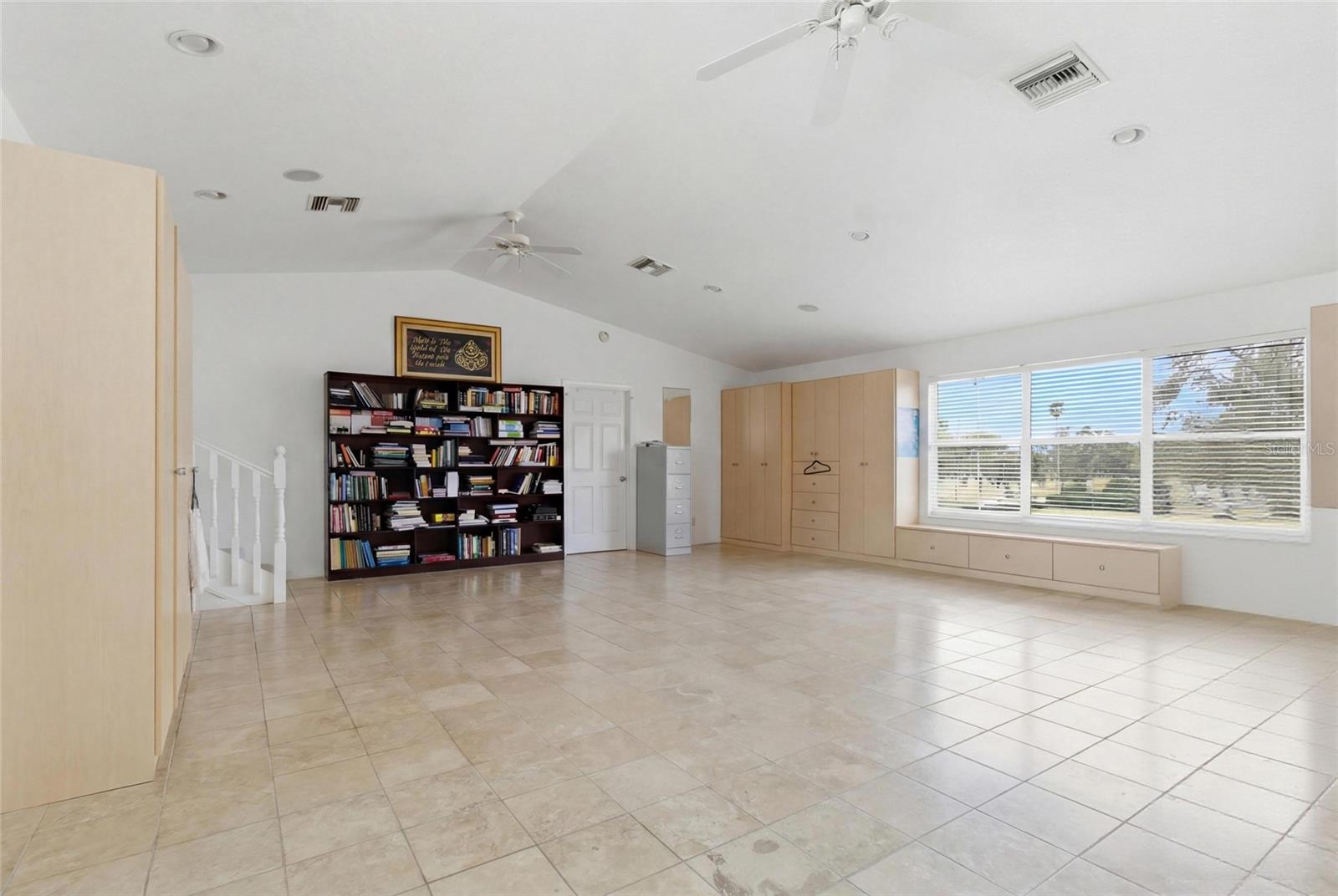 303 SUNNY LN, BELLEAIR, FL — photo 45