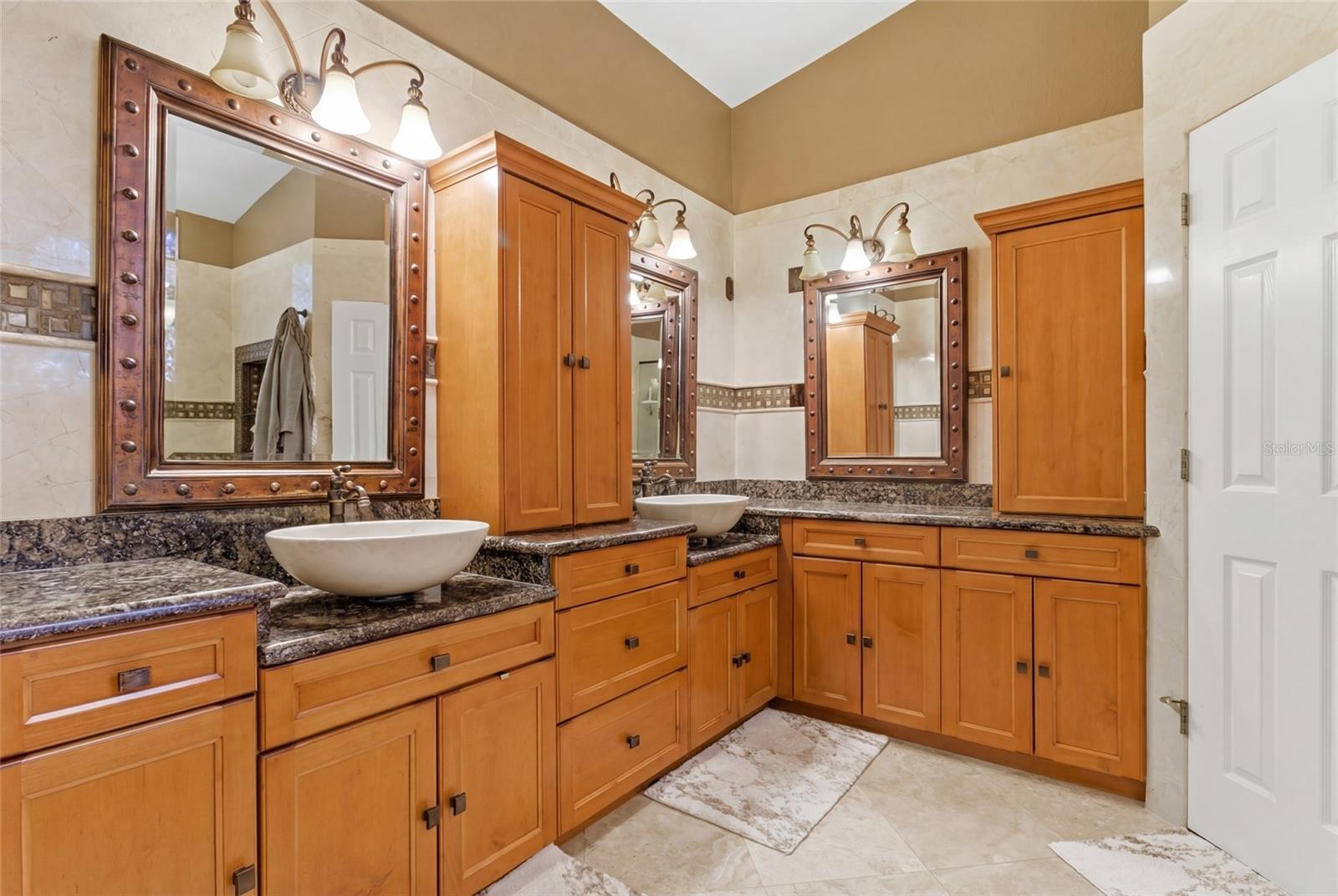 303 SUNNY LN, BELLEAIR, FL — photo 52