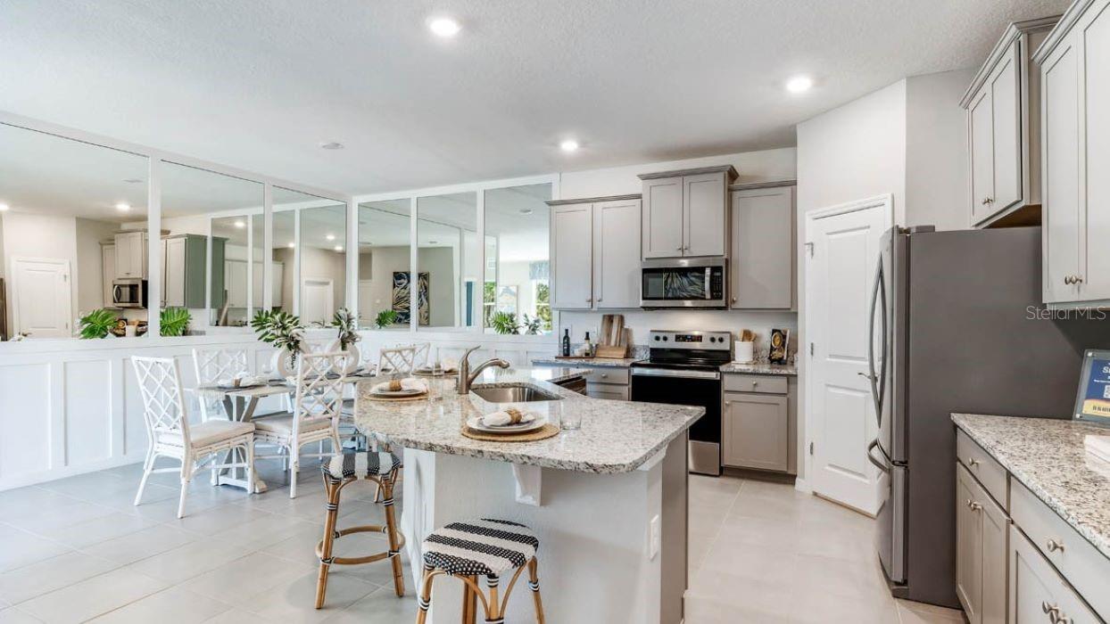 316 157TH CT E, BRADENTON, FL — photo 3