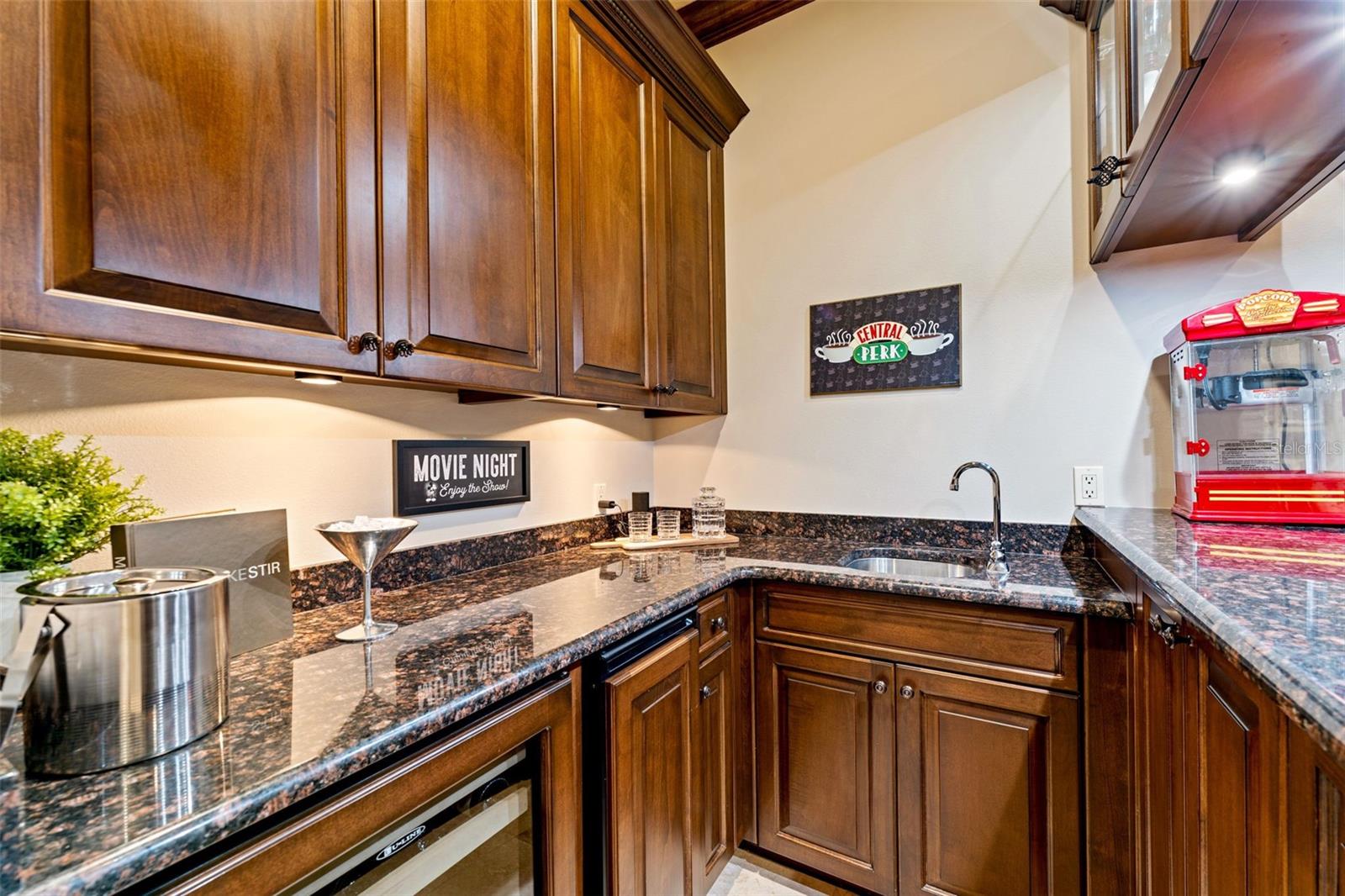 6004 WINDHAM PL, TAMPA, FL — photo 39
