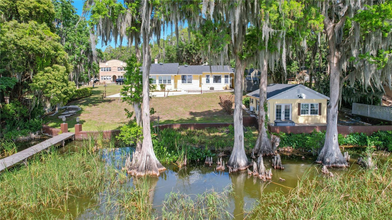 30437 ORANGE DR, LEESBURG, FL — photo 9