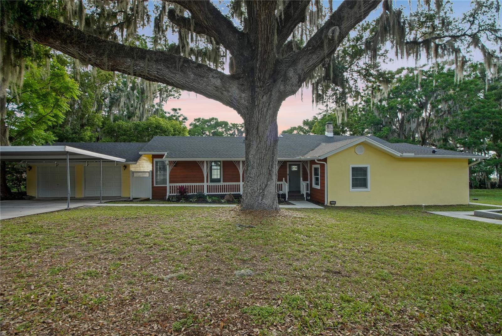 30437 ORANGE DR, LEESBURG, FL — photo 11