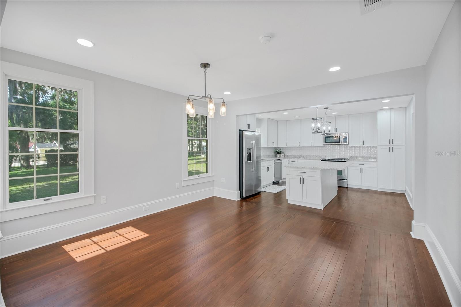 30437 ORANGE DR, LEESBURG, FL — photo 22