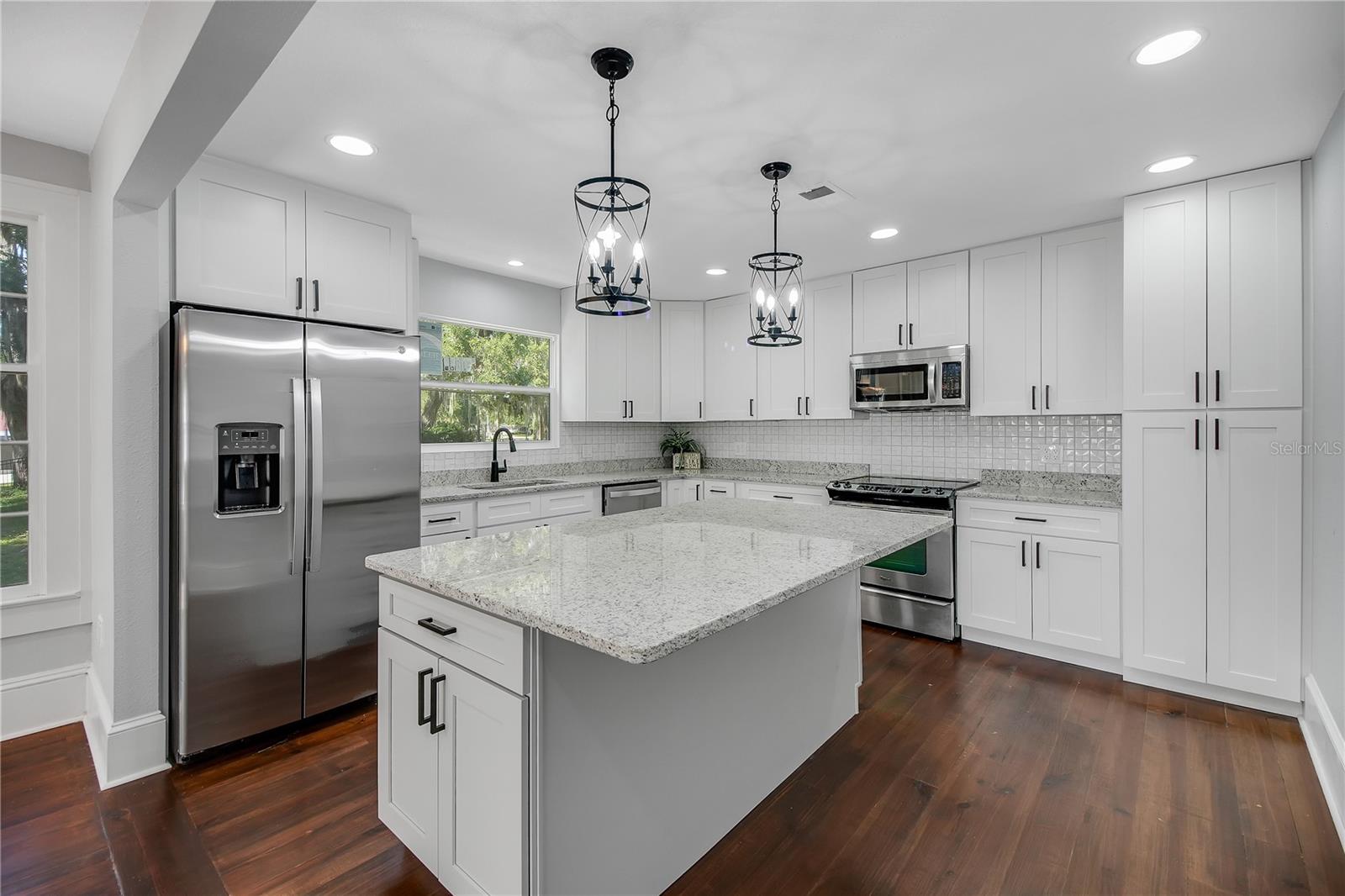 30437 ORANGE DR, LEESBURG, FL — photo 25
