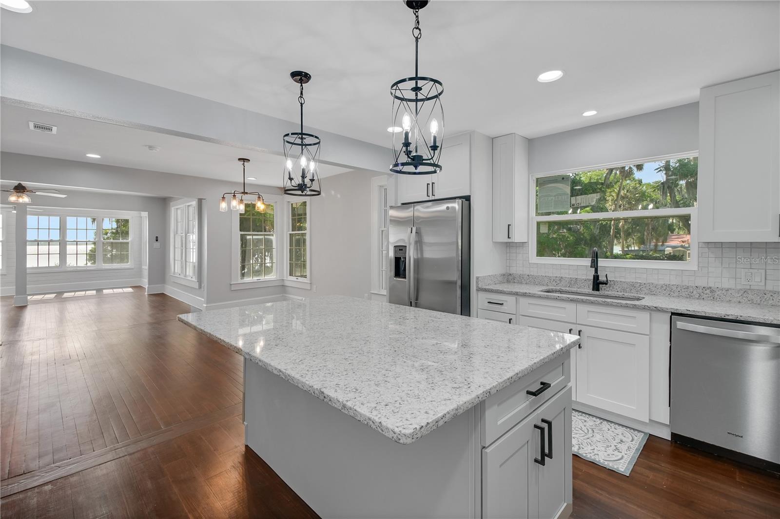 30437 ORANGE DR, LEESBURG, FL — photo 34