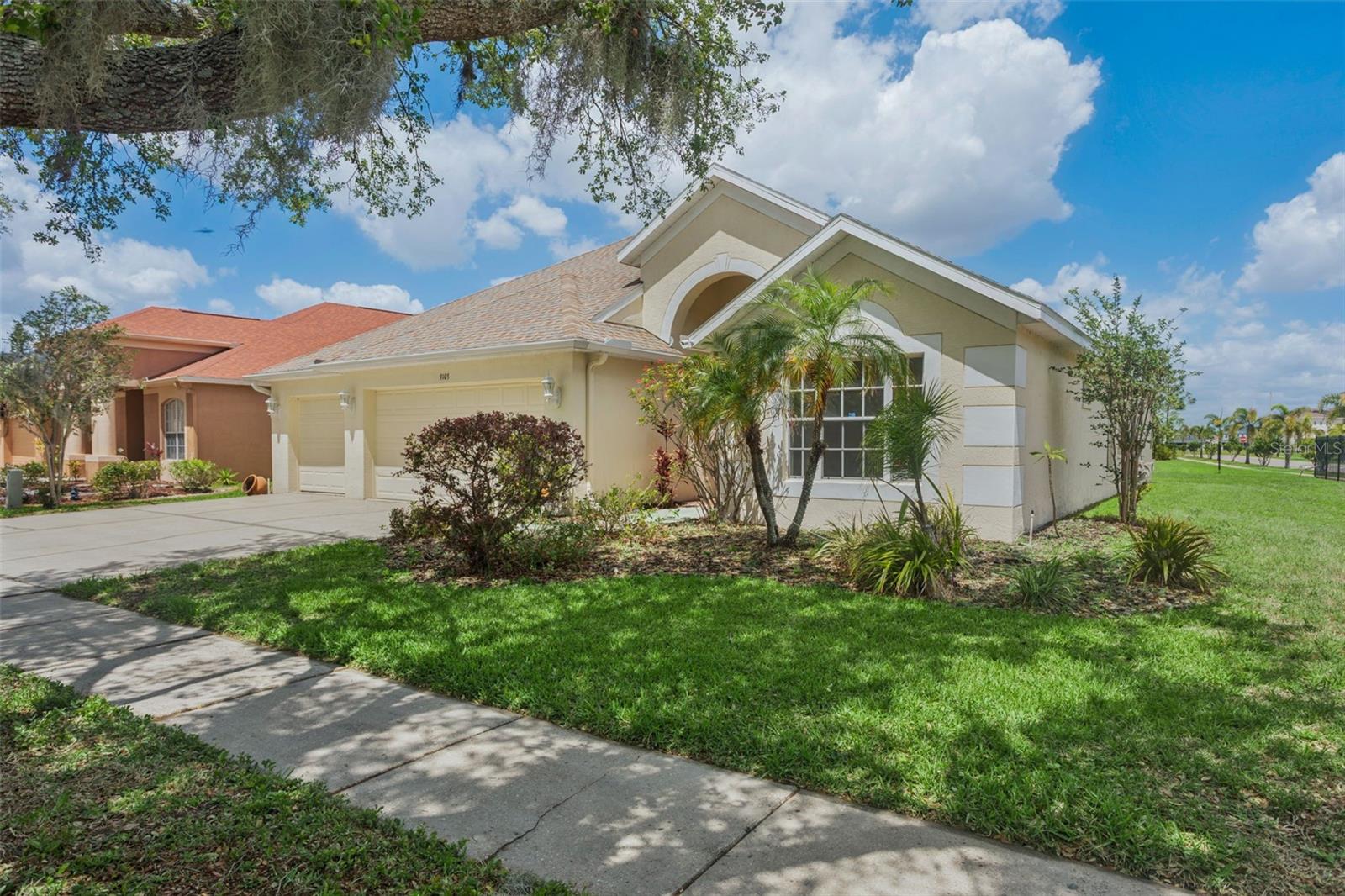 9103 PINEBREEZE DR, RIVERVIEW, FL — photo 2