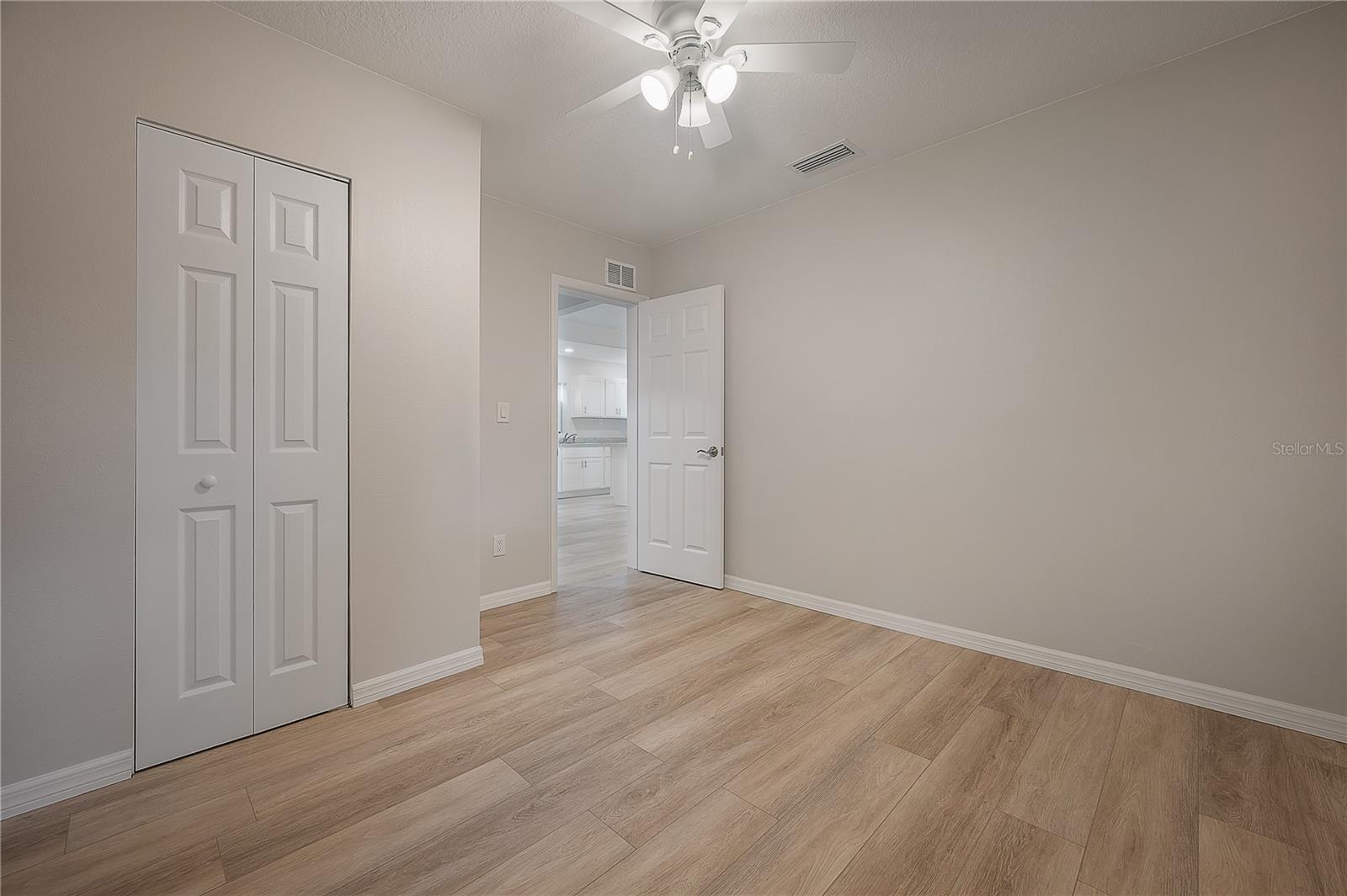 2307 E OSBORNE AVE, TAMPA, FL — photo 18