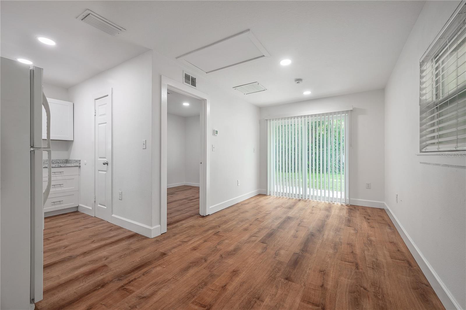 2307 E OSBORNE AVE, TAMPA, FL — photo 28