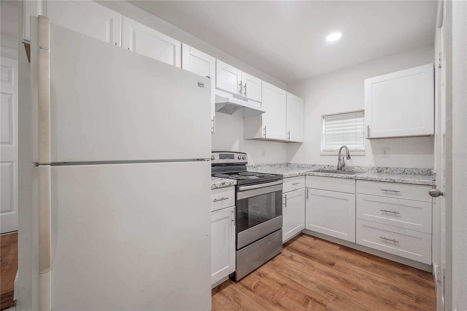 2307 E OSBORNE AVE, TAMPA, FL — photo 33