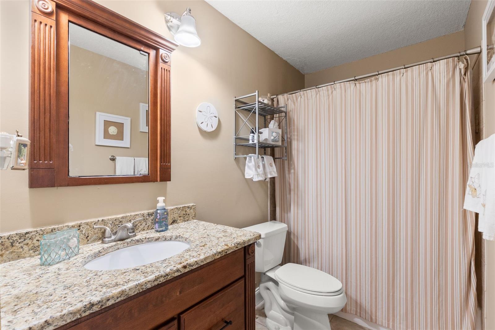 5243 BEACH DR SE #B, ST PETERSBURG, FL — photo 24
