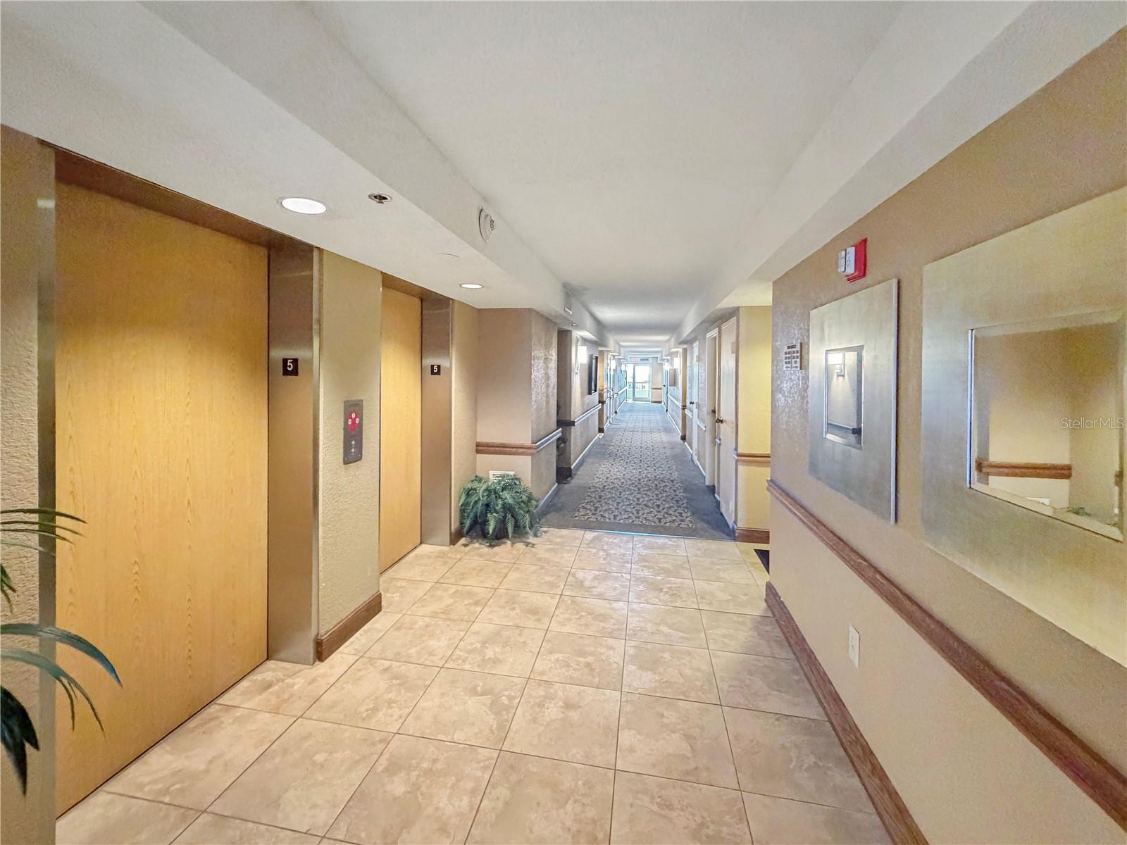2333 FEATHER SOUND DR #C507, CLEARWATER, FL — photo 19