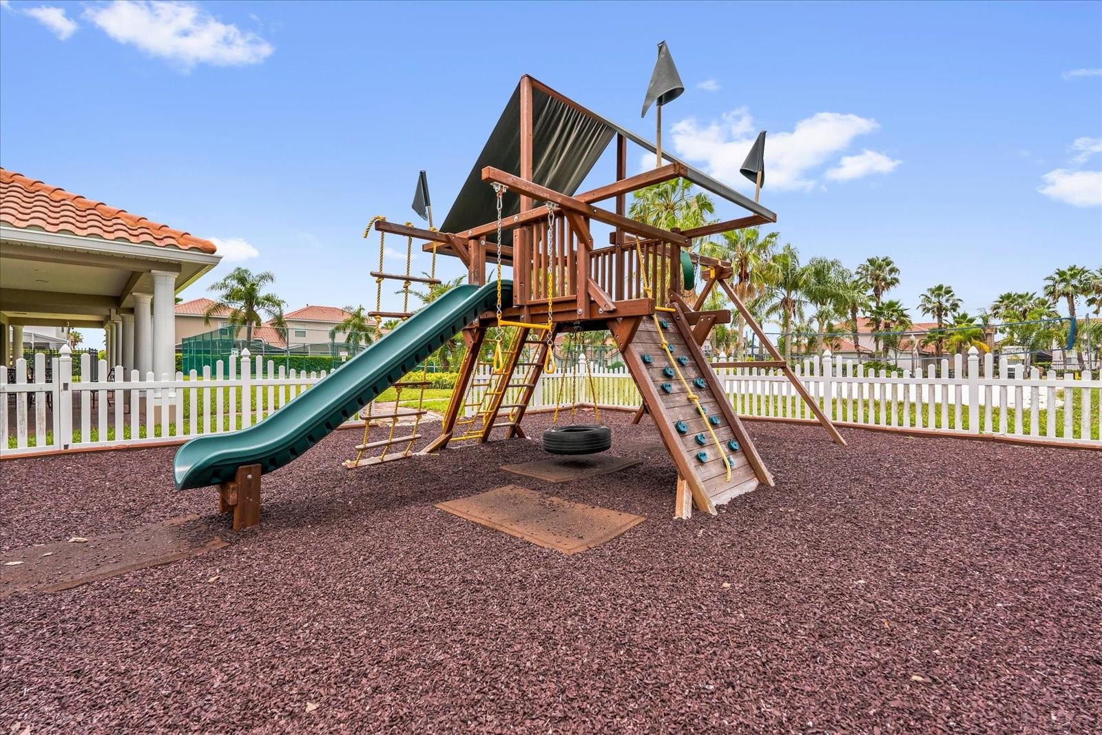 516 BRUNELLO DR, DAVENPORT, FL — photo 41