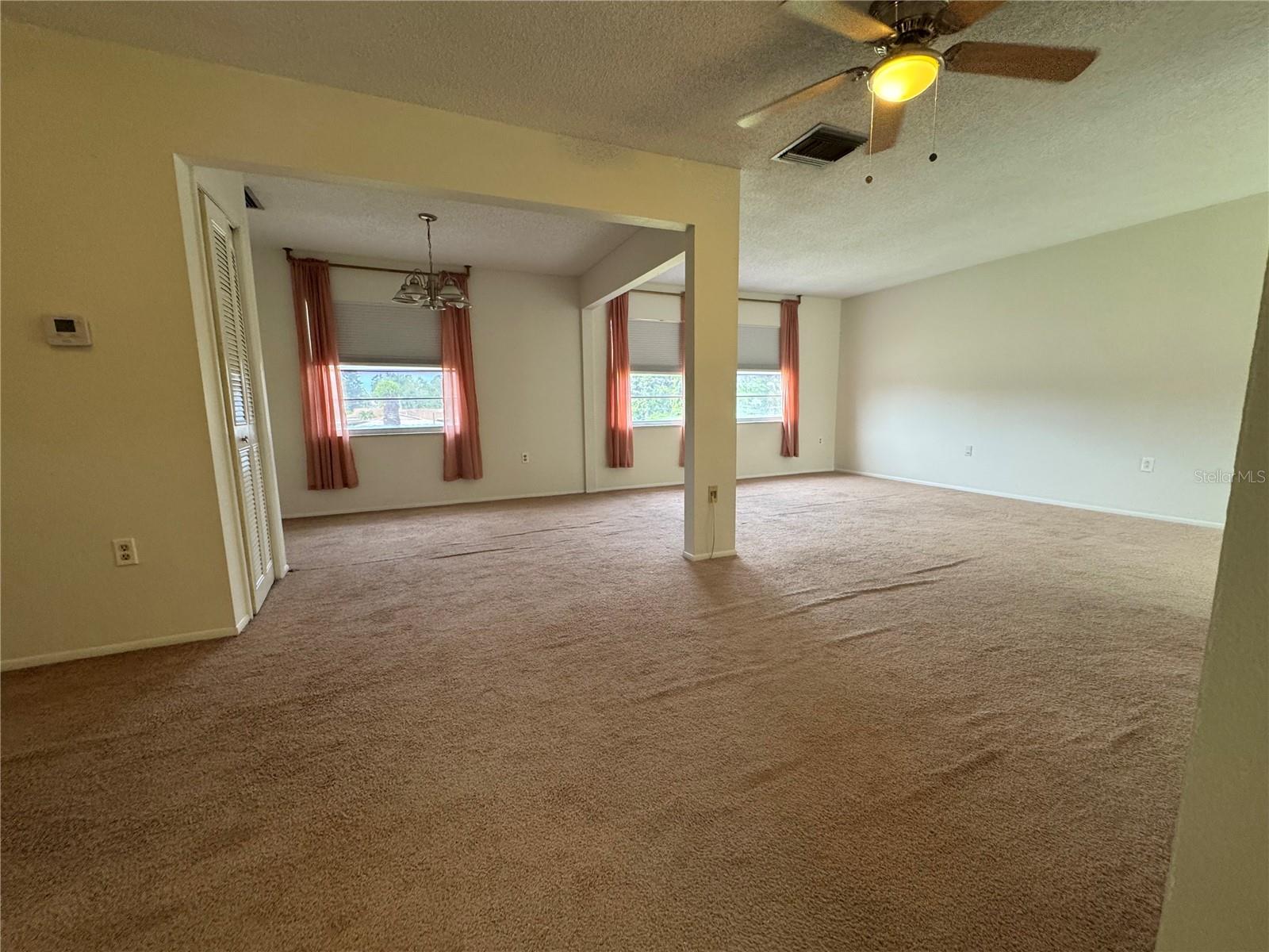 1126 KING ARTHUR CT #413, DUNEDIN, FL — photo 2