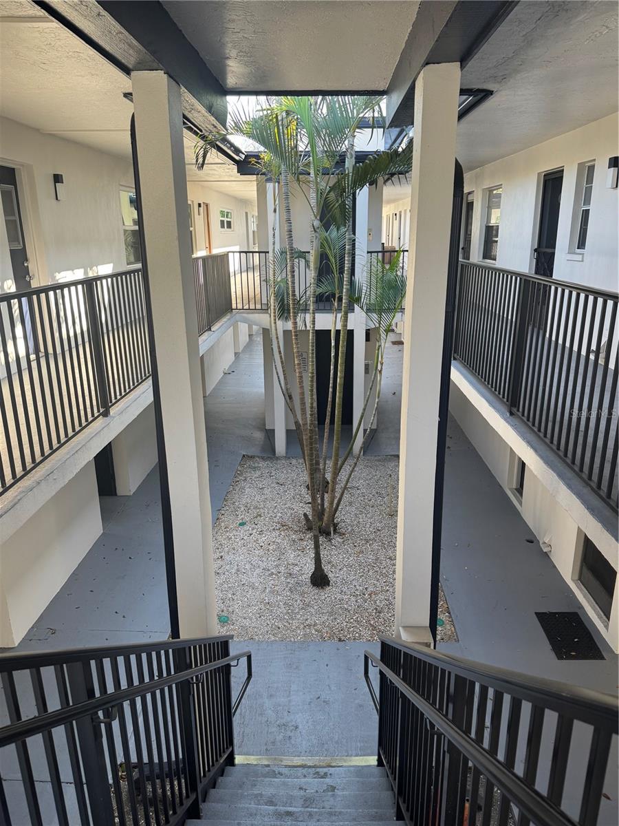 1126 KING ARTHUR CT #413, DUNEDIN, FL — photo 11