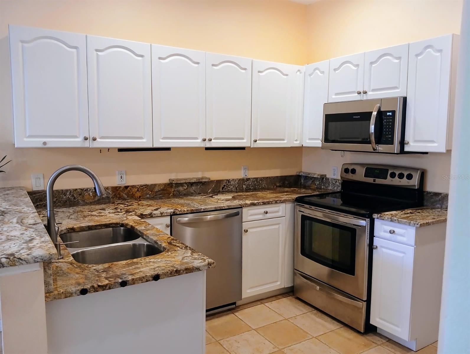 2983 COVEWOOD PL, CLEARWATER, FL — photo 17