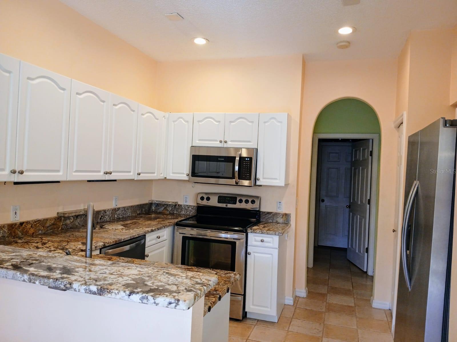 2983 COVEWOOD PL, CLEARWATER, FL — photo 18