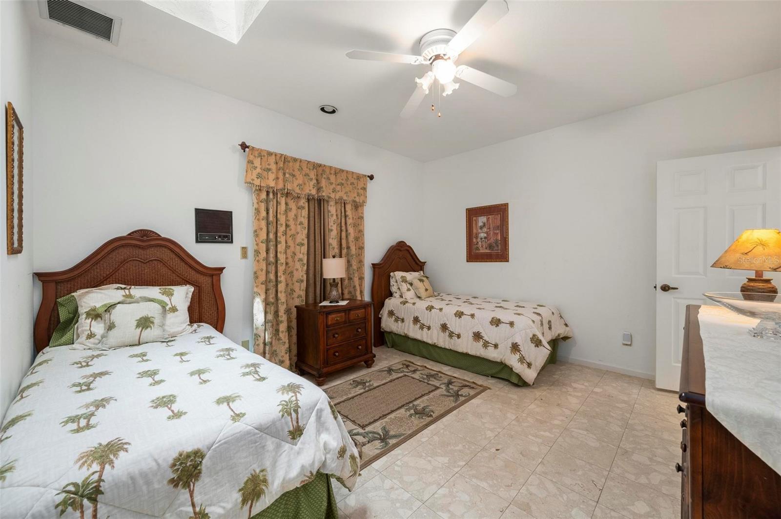 1105 YORKSHIRE ST, PORT CHARLOTTE, FL — photo 23