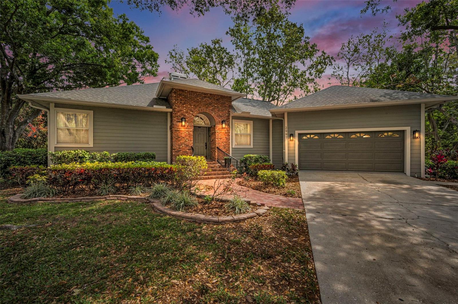2997 EAGLE ESTATES CIR E, CLEARWATER, FL — photo 2