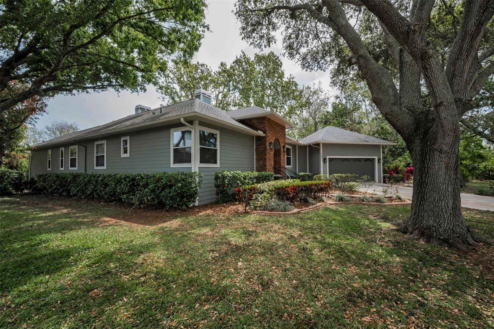 2997 EAGLE ESTATES CIR E, CLEARWATER, FL — photo 4