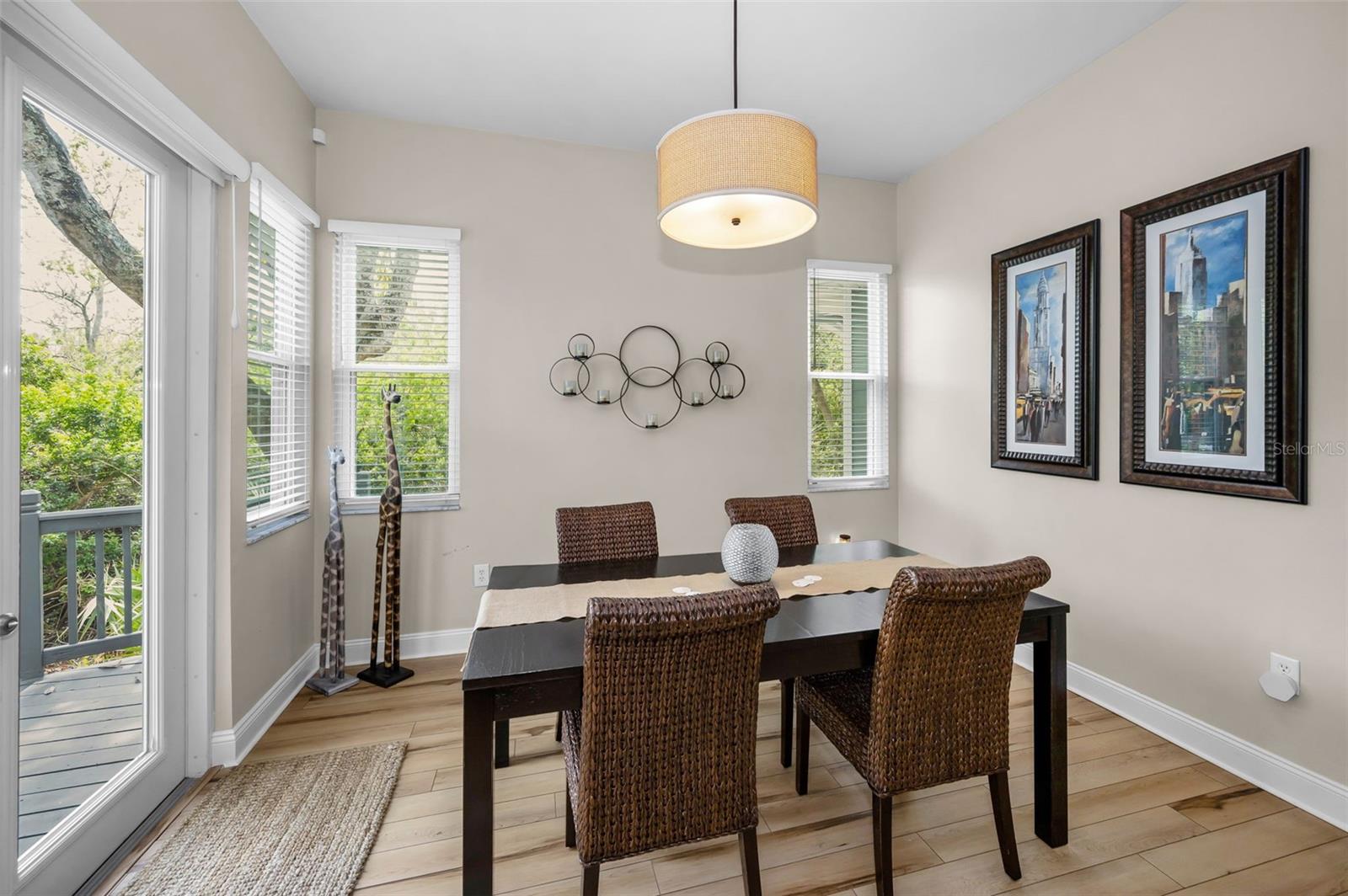 2997 EAGLE ESTATES CIR E, CLEARWATER, FL — photo 17
