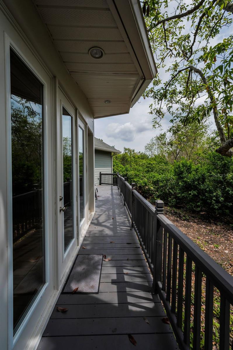 2997 EAGLE ESTATES CIR E, CLEARWATER, FL — photo 34