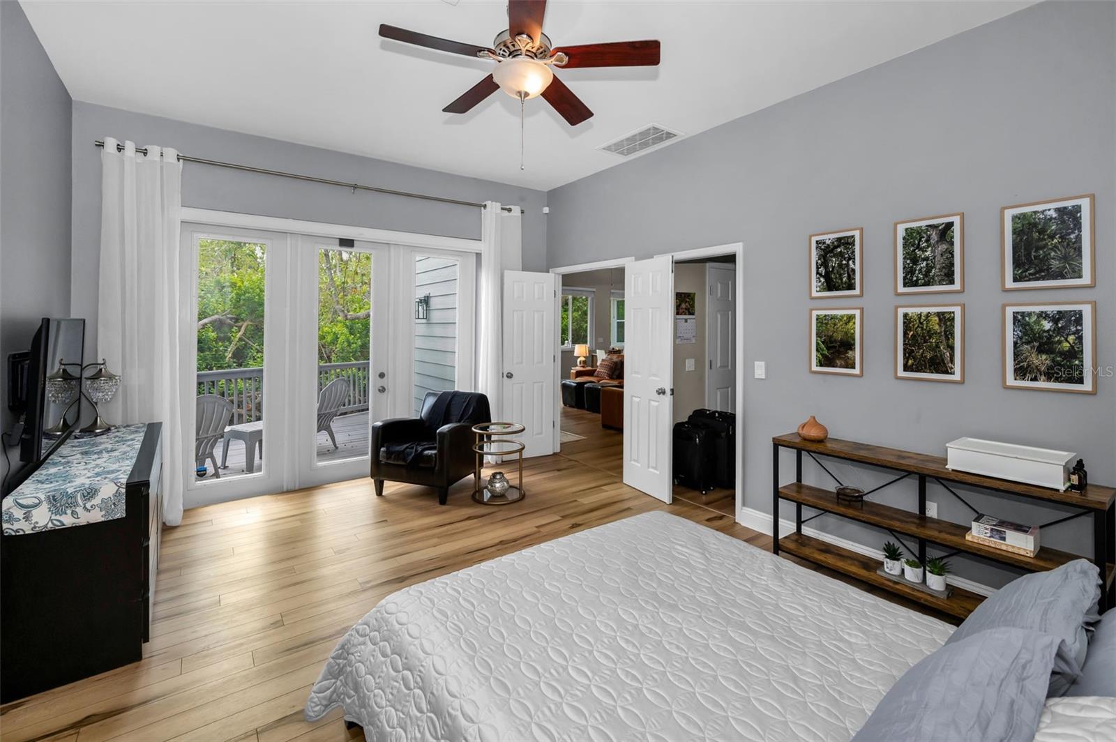 2997 EAGLE ESTATES CIR E, CLEARWATER, FL — photo 45