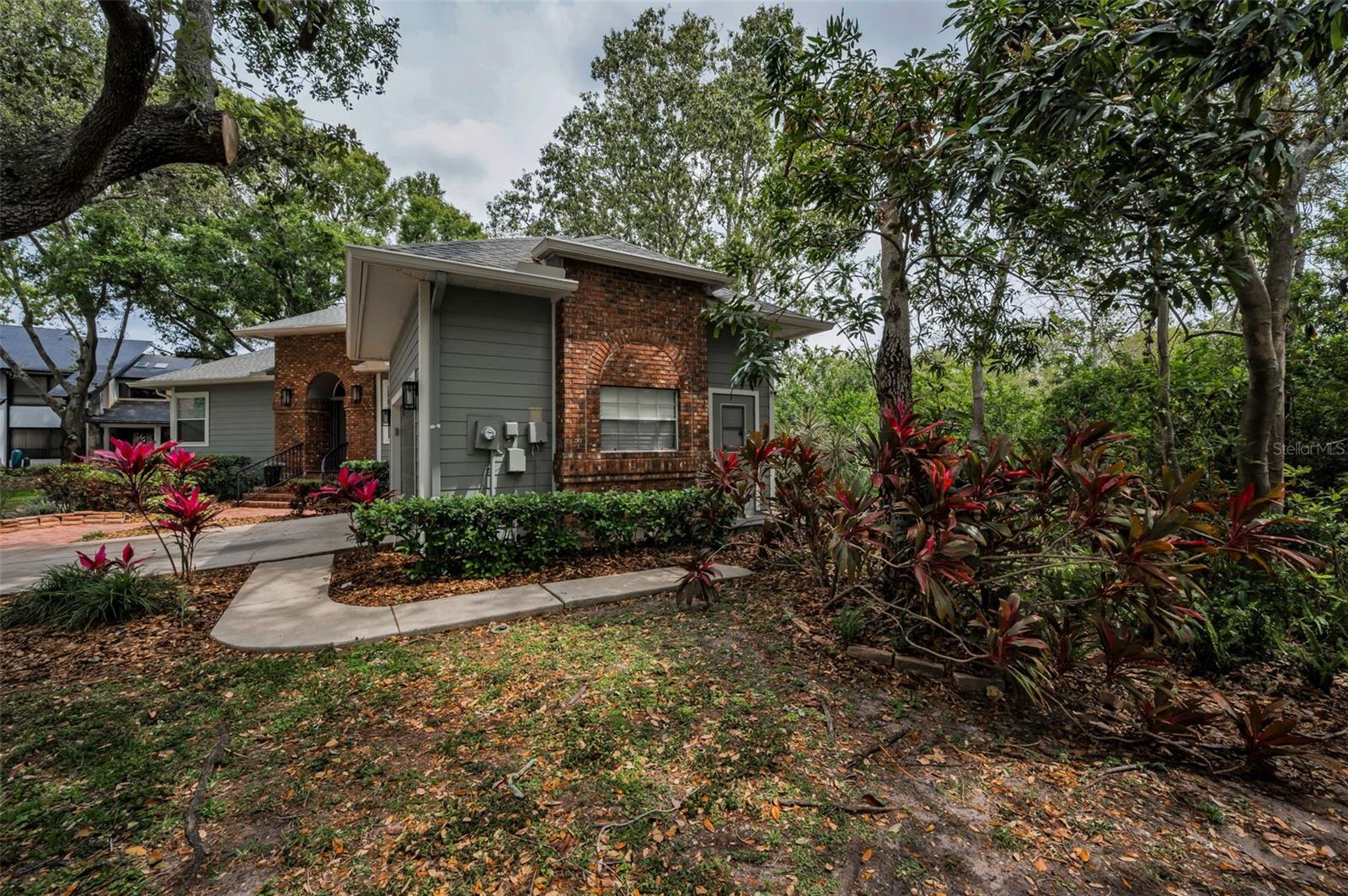 2997 EAGLE ESTATES CIR E, CLEARWATER, FL — photo 63
