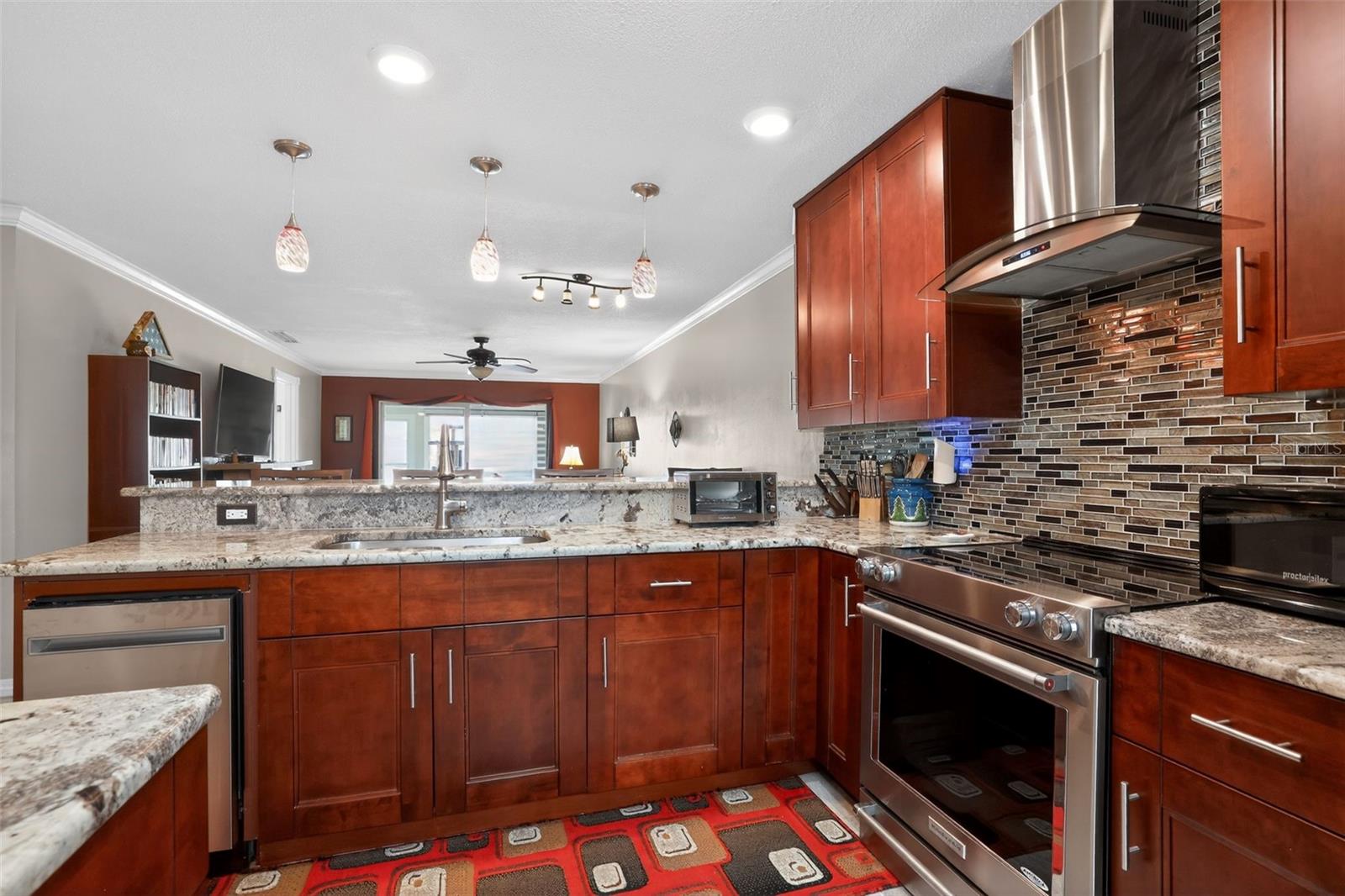 7200 ULMERTON RD #E3, LARGO, FL — photo 8