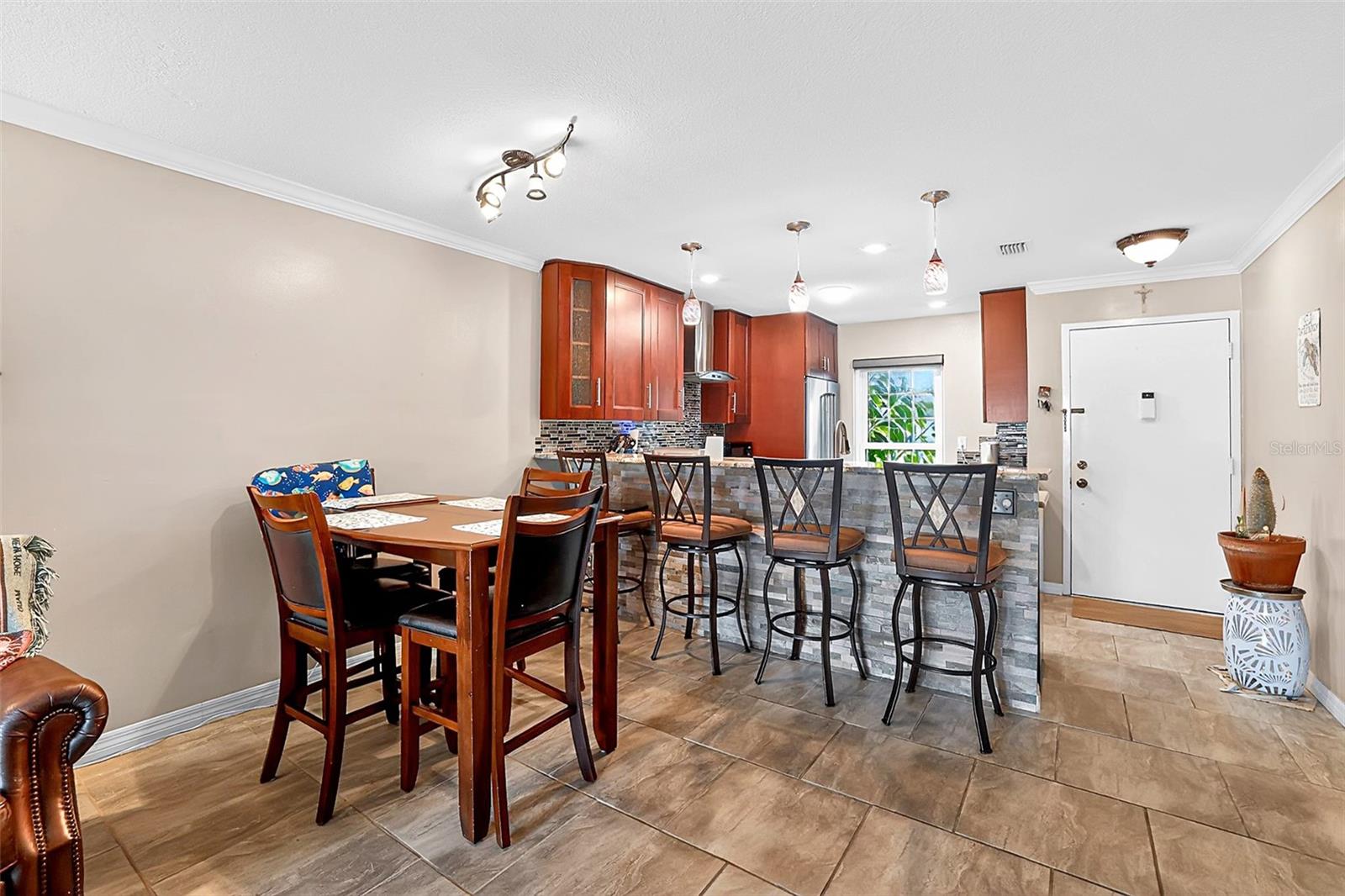 7200 ULMERTON RD #E3, LARGO, FL — photo 10