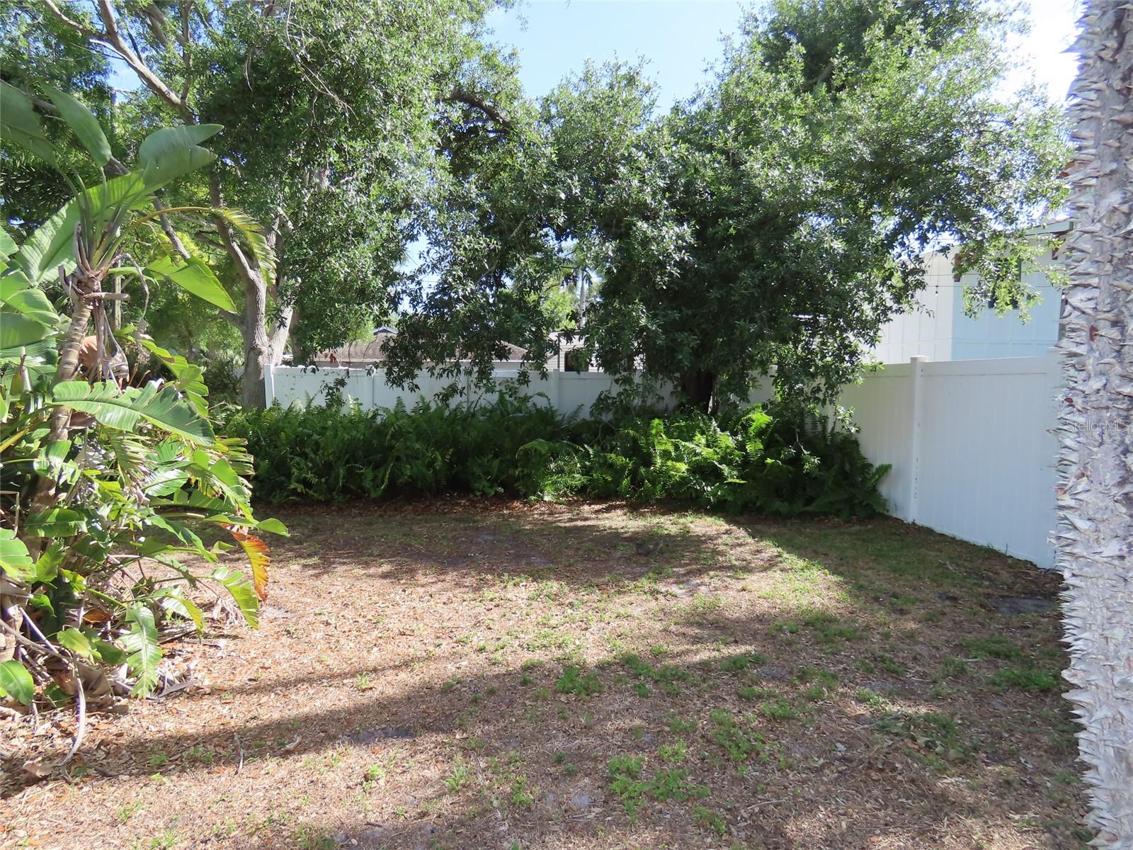 408 27TH ST W, BRADENTON, FL — photo 13