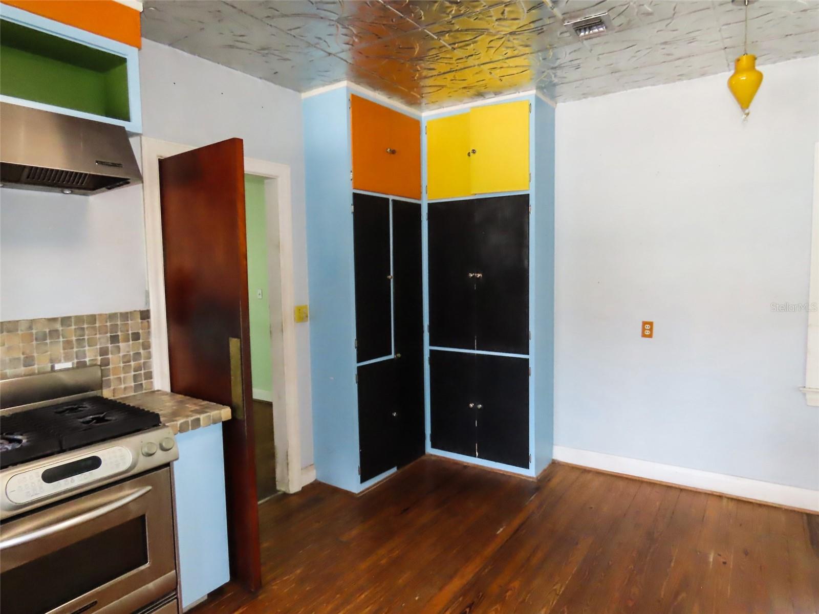 408 27TH ST W, BRADENTON, FL — photo 26