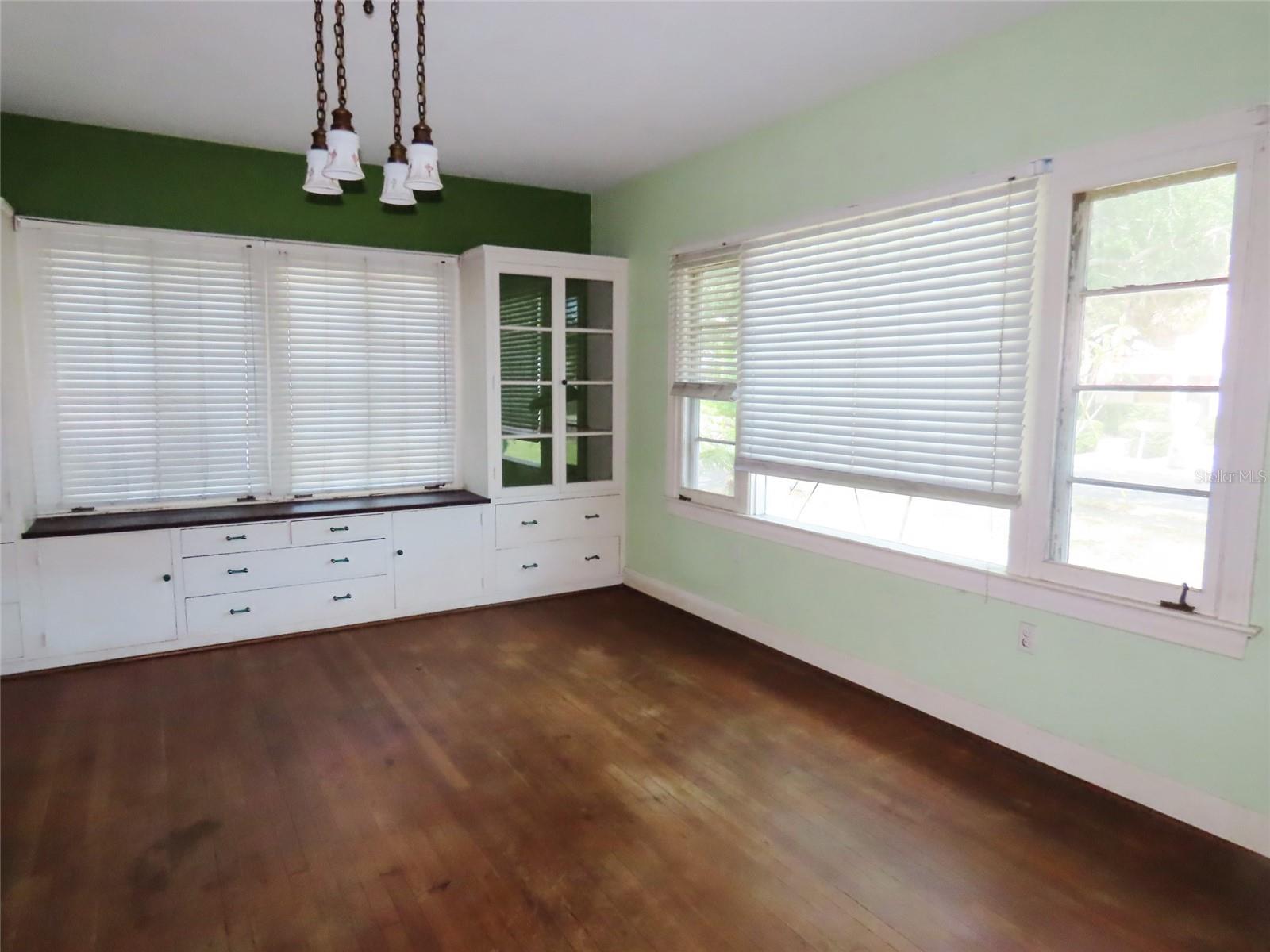 408 27TH ST W, BRADENTON, FL — photo 30