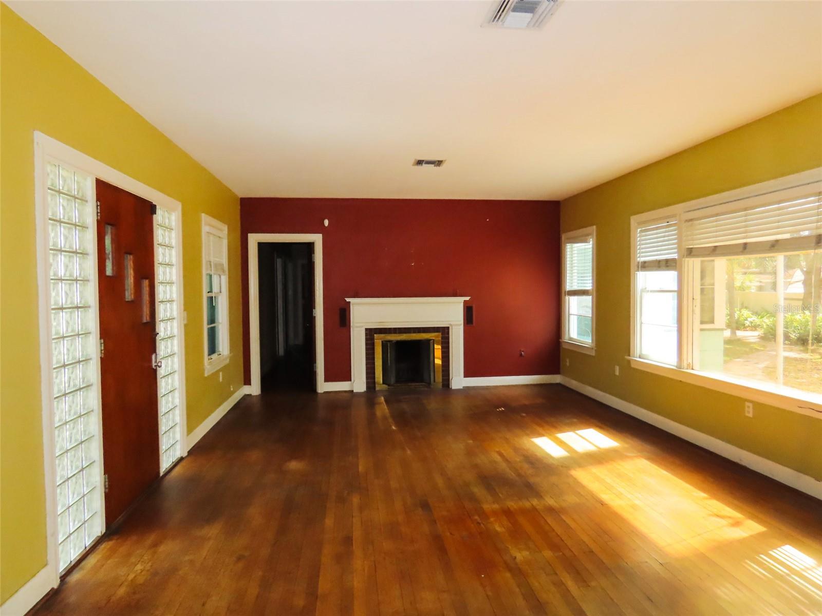 408 27TH ST W, BRADENTON, FL — photo 34