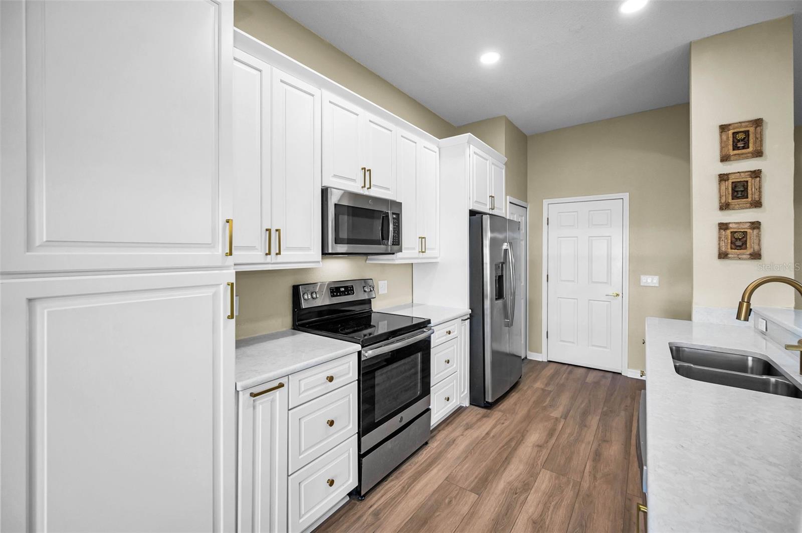 1933 ARBOR KNOLL LOOP, TRINITY, FL — photo 28
