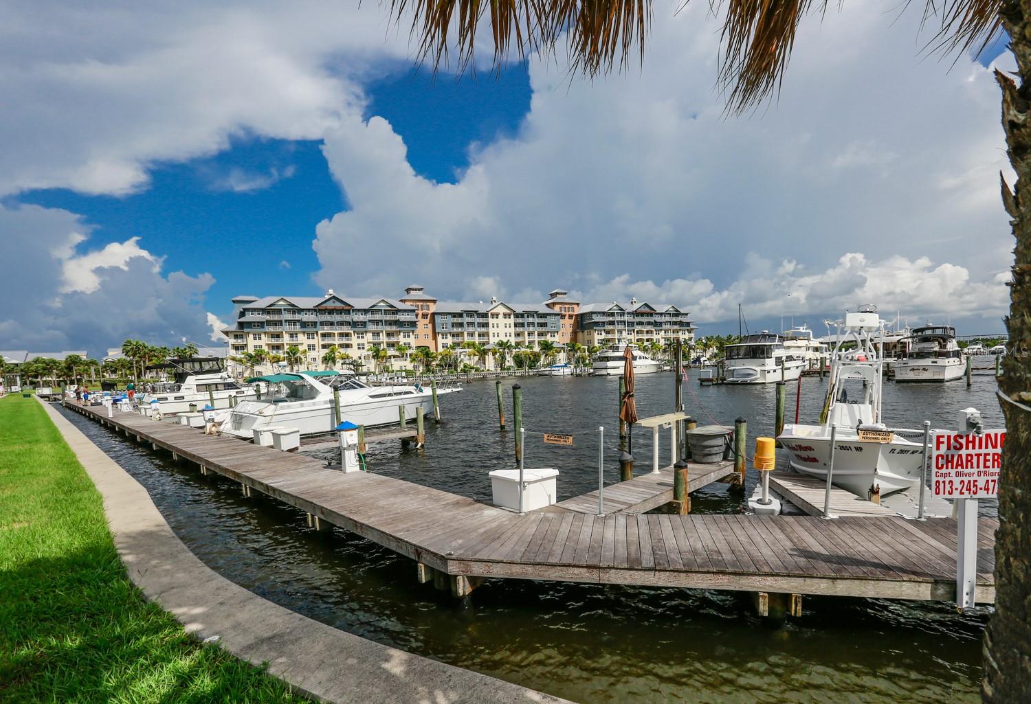 812 BAHIA DEL SOL DR #A, RUSKIN, FL — photo 37