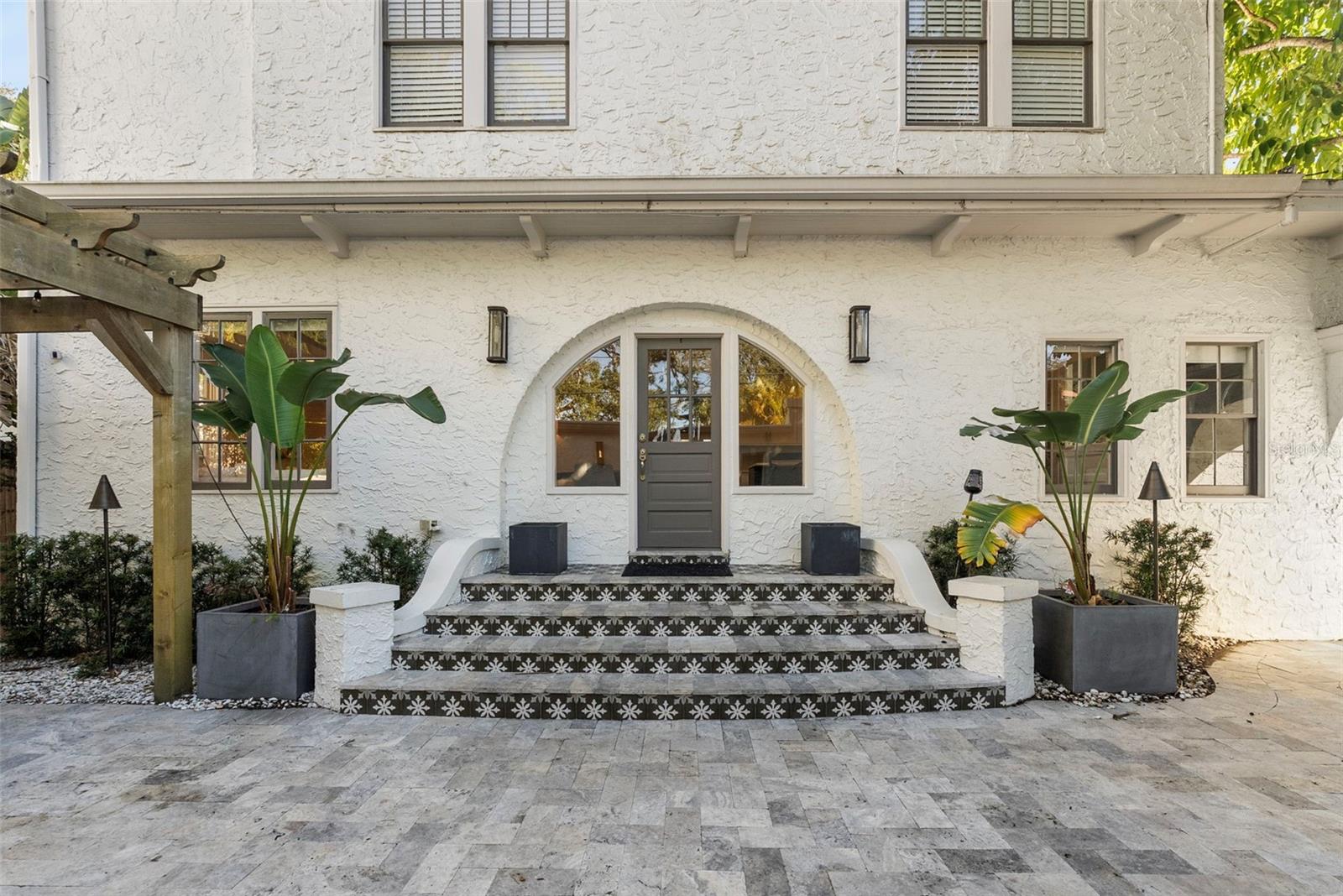 2943 W BAYSHORE CT, TAMPA, FL — photo 42