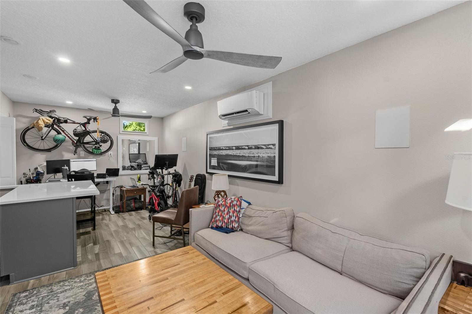 2943 W BAYSHORE CT, TAMPA, FL — photo 47