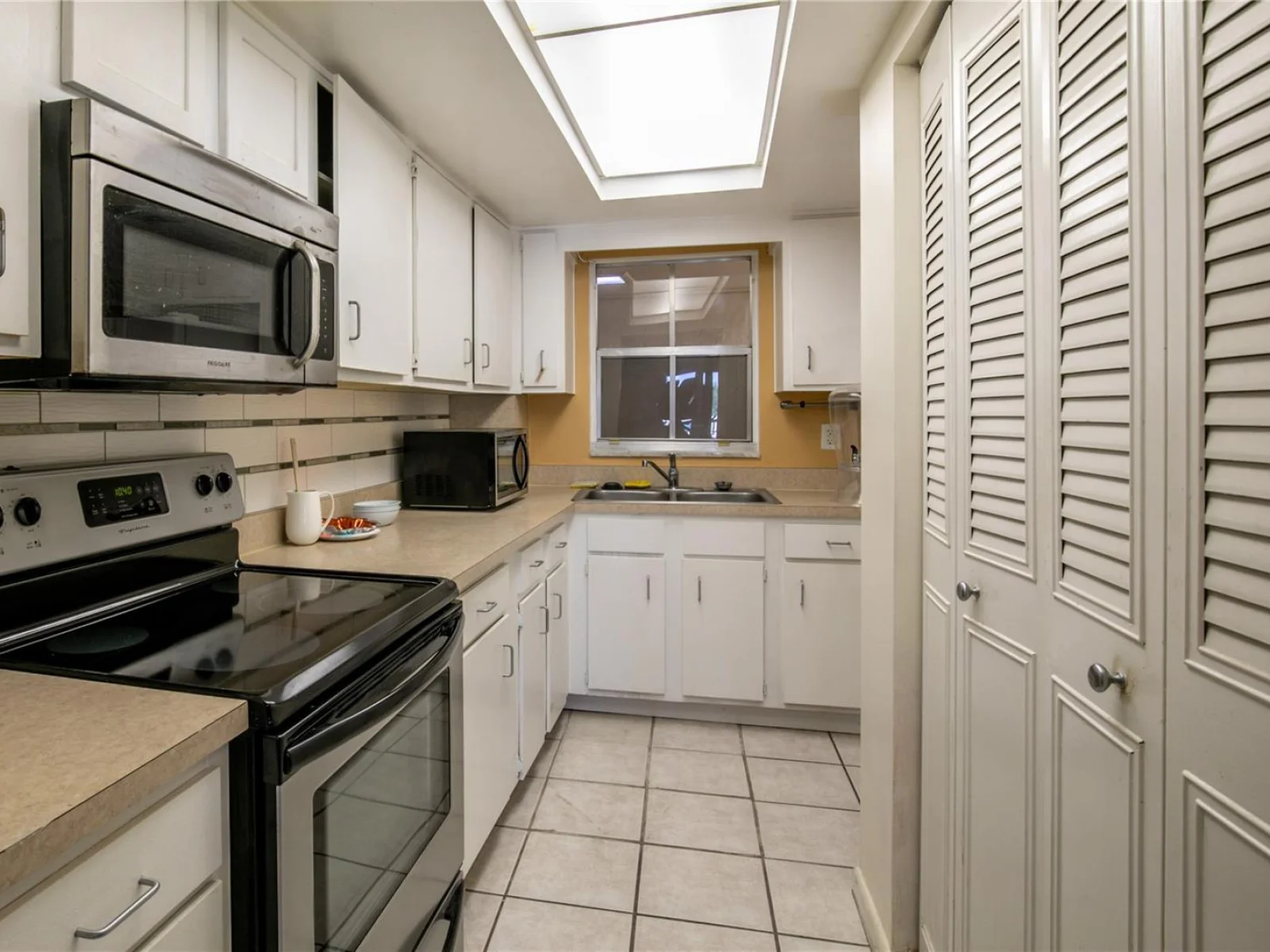 601 MCDONALD STREET #105, MOUNT DORA, FL — photo 88