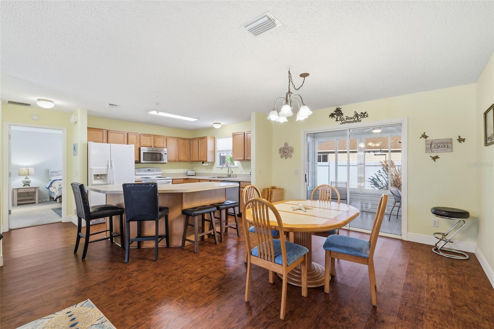 1609 BLOSSOM TER, THE VILLAGES, FL — photo 6