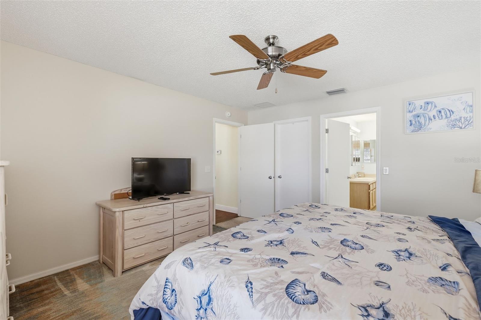 1609 BLOSSOM TER, THE VILLAGES, FL — photo 12