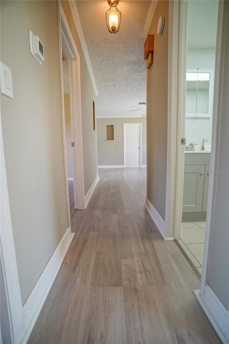 3320 LAS BRISAS DR, RIVERVIEW, FL — photo 9