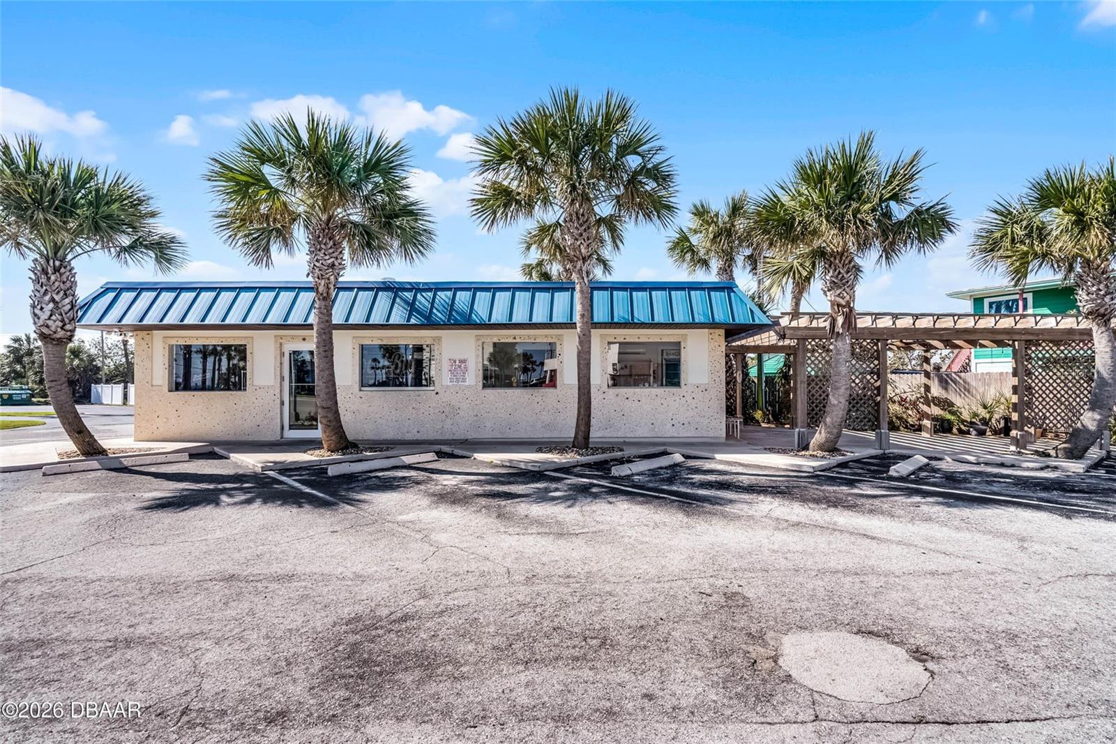 819 SR A1A HWY, NEW SMYRNA BEACH, FL