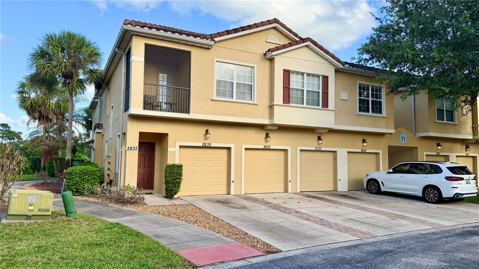 2831 OAKWATER DR #2831, KISSIMMEE, FL