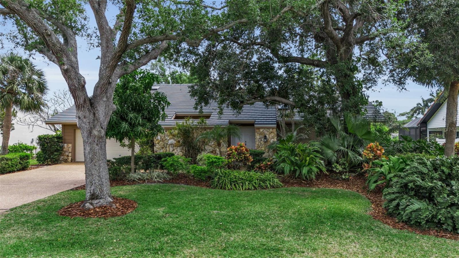 1732 PINE HARRIER CIR, SARASOTA, FL