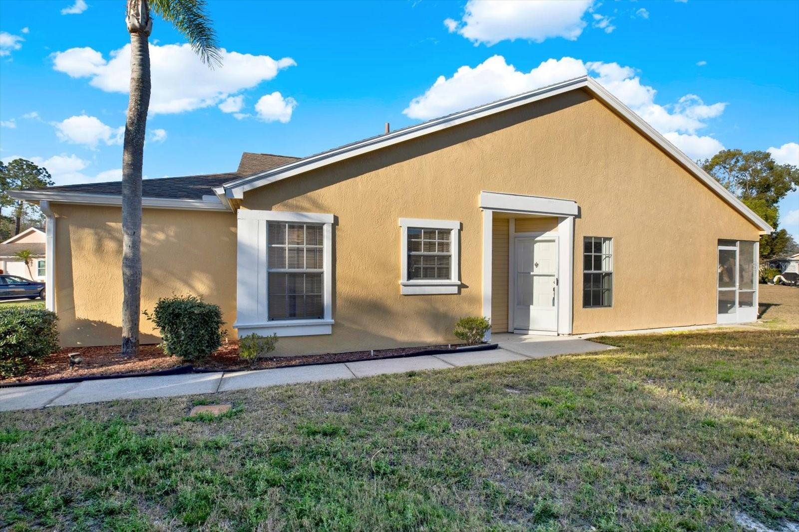 4208 BOSTON CIR, NEW PORT RICHEY, FL — photo 2