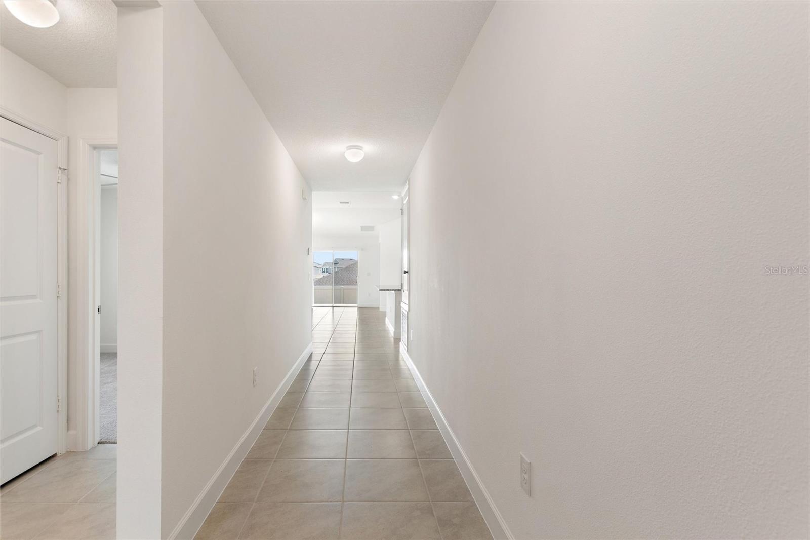 9239 WESTSIDE HILLS DR, DAVENPORT, FL — photo 2